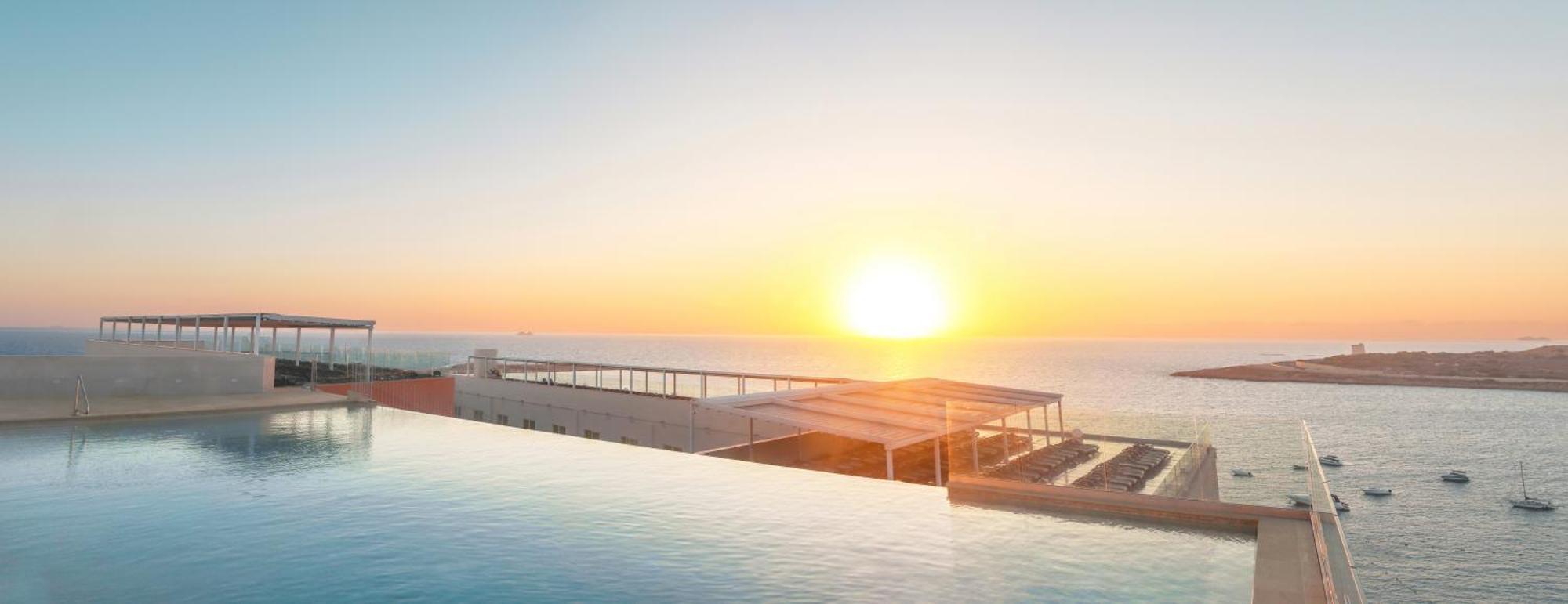 Qawra Palace Resort & Spa St. Paul's Bay Esterno foto